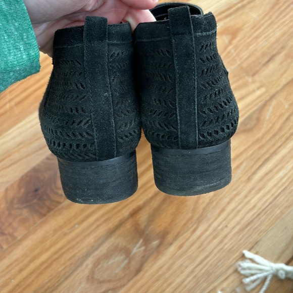 Vince Camuto Black Booties - Picture 7 of 8